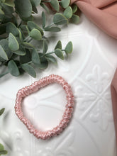 Load image into Gallery viewer, Luxury Mulberry Silk hair scrunchies - Pink