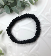 Load image into Gallery viewer, Luxury Mulberry Silk hair scrunchies - Black