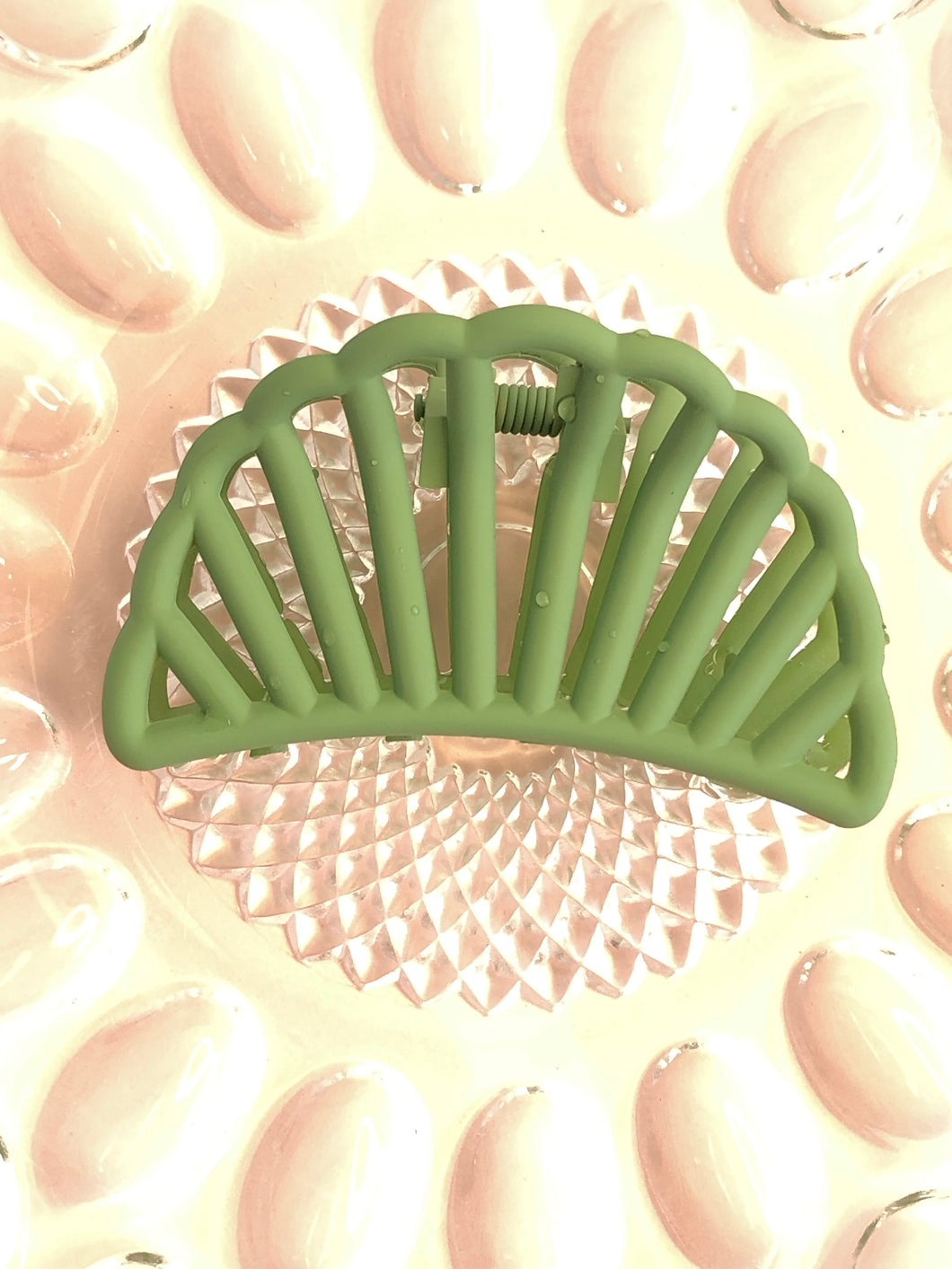 Seashell Clip - Green