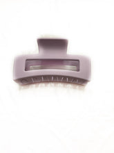 Load image into Gallery viewer, Stella Hair clip - Lavender
